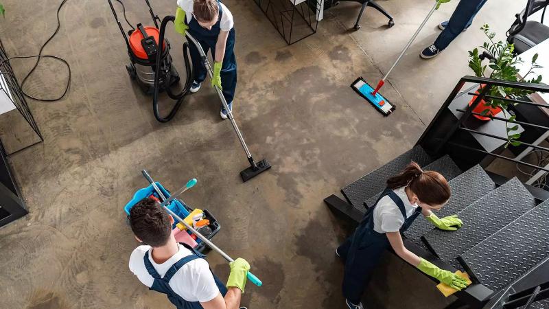 Os 10 principais benefícios dos polidores de pisos: Como manter seus pisos limpos e brilhantes!